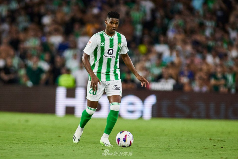 赛中拿下胜 赛中拿下胜