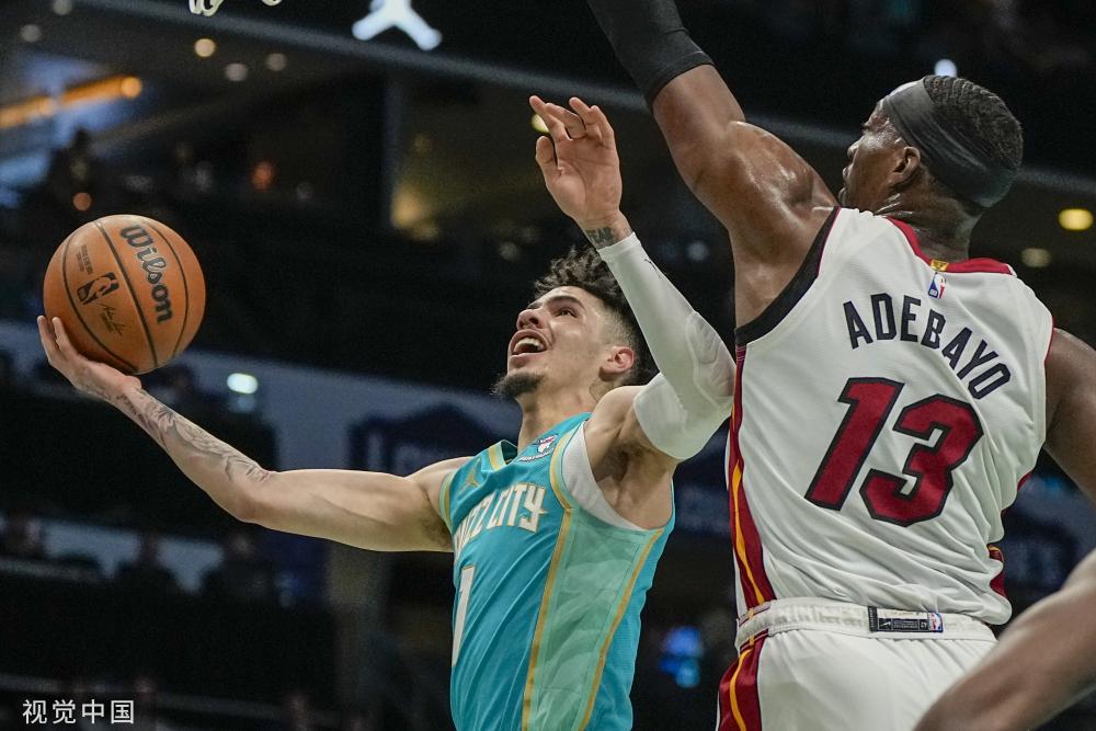 整个球队的 整个球队的