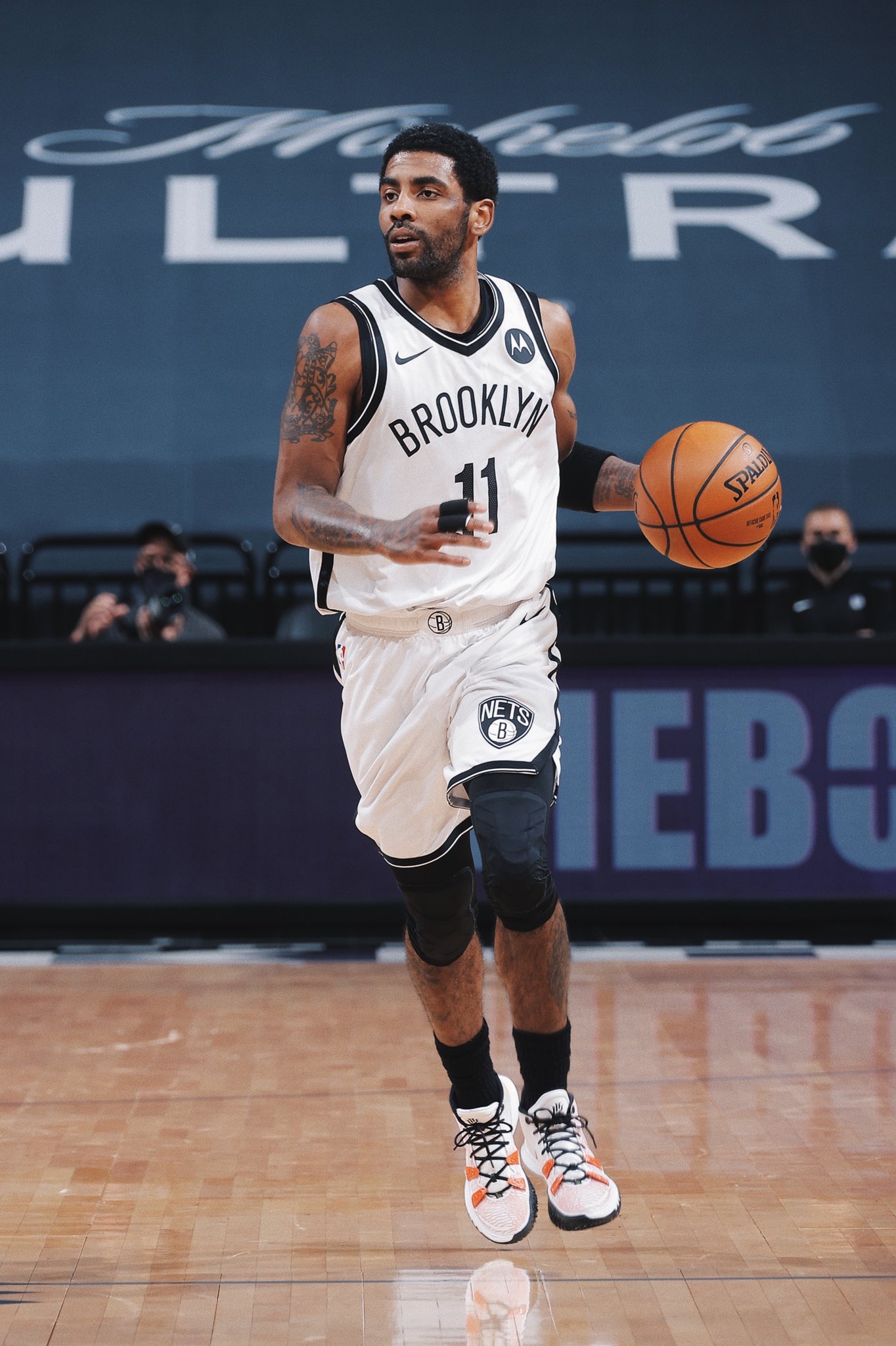 更体现在压 更体现在压