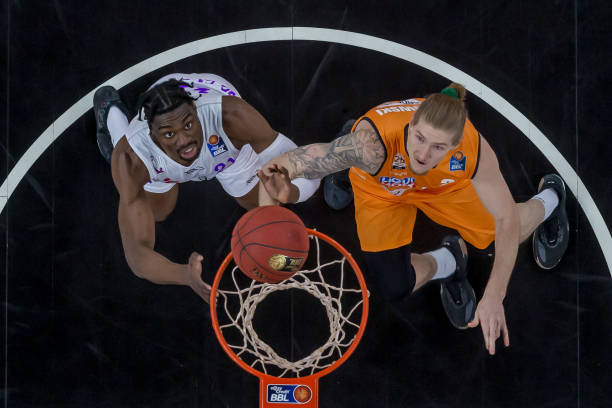 局的可能影 局的可能影