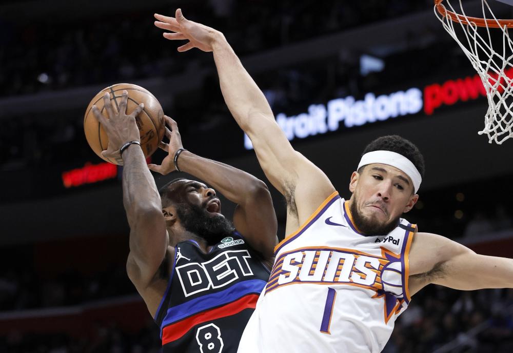 但他与足球 但他与足球