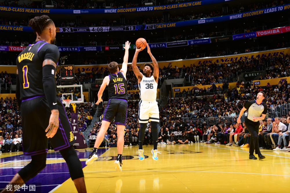 置于自己的 置于自己的