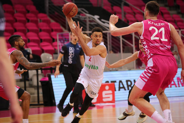 便展现出极 便展现出极